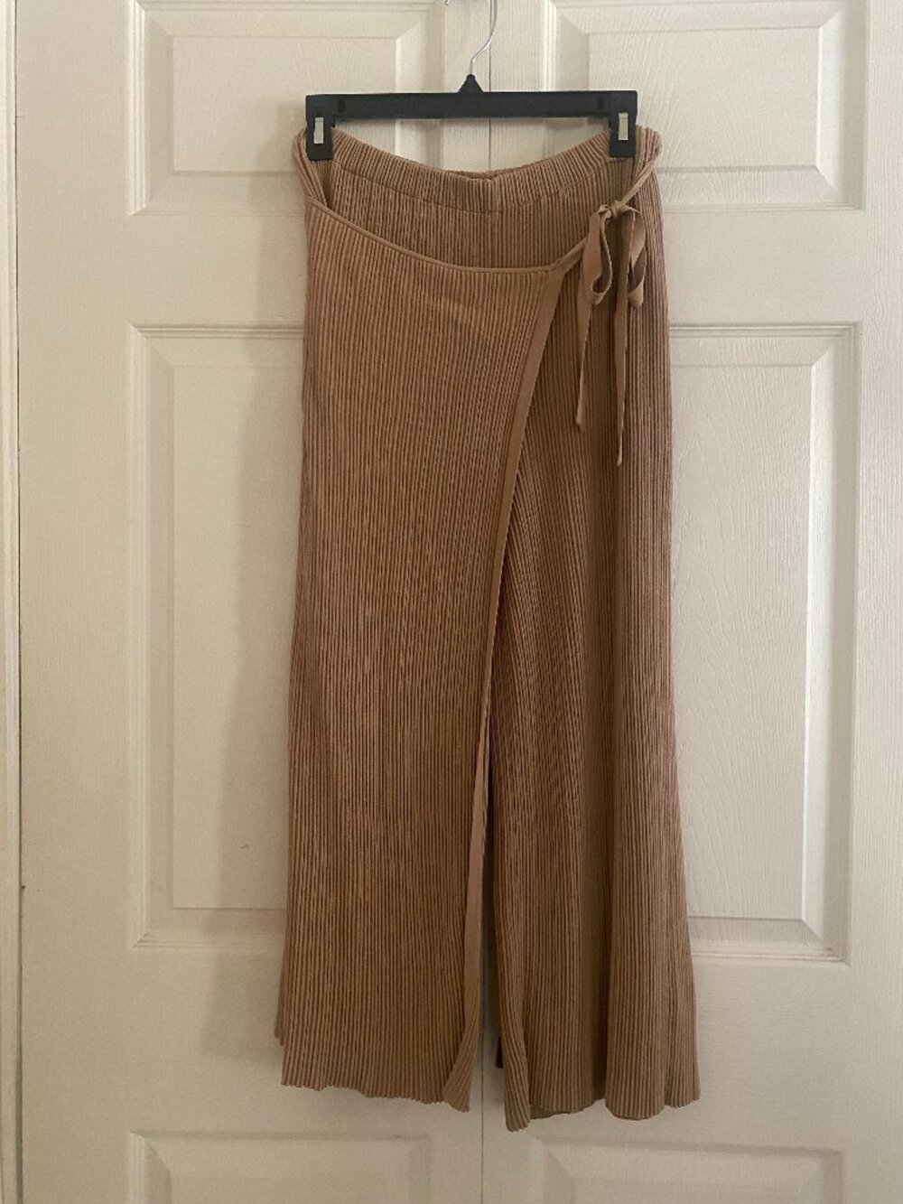 Theory Camel Ribbed Stretch Wide-Leg Wrap Pants